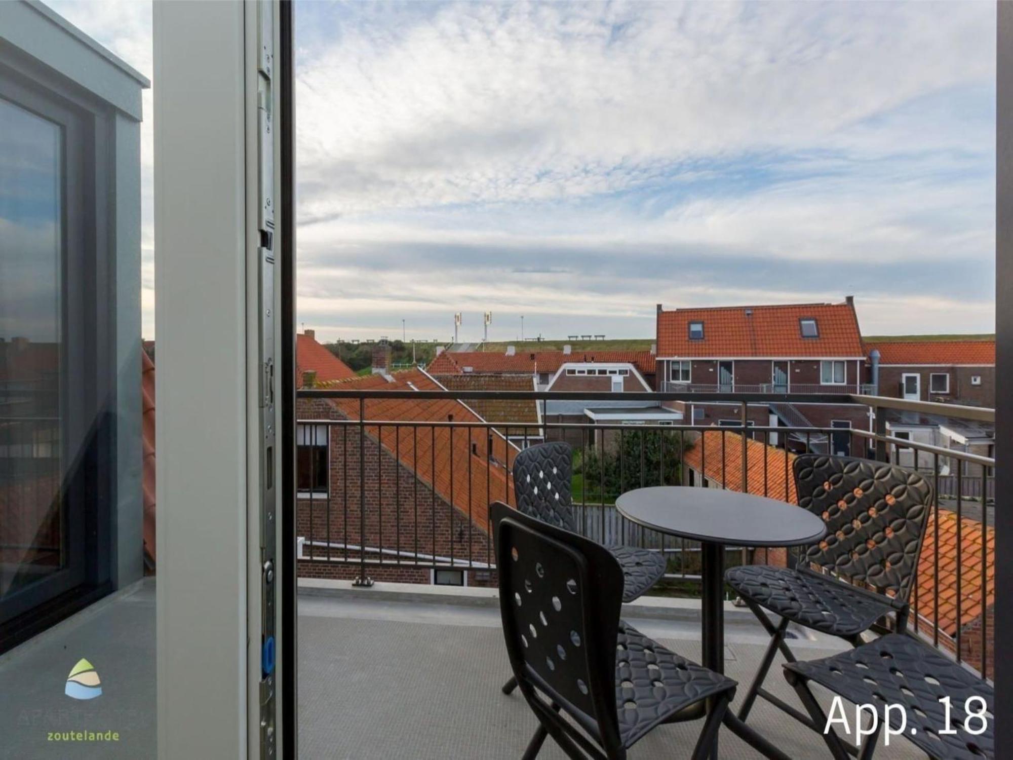 Lush Apartment In Zoutelande Near Beach Esterno foto