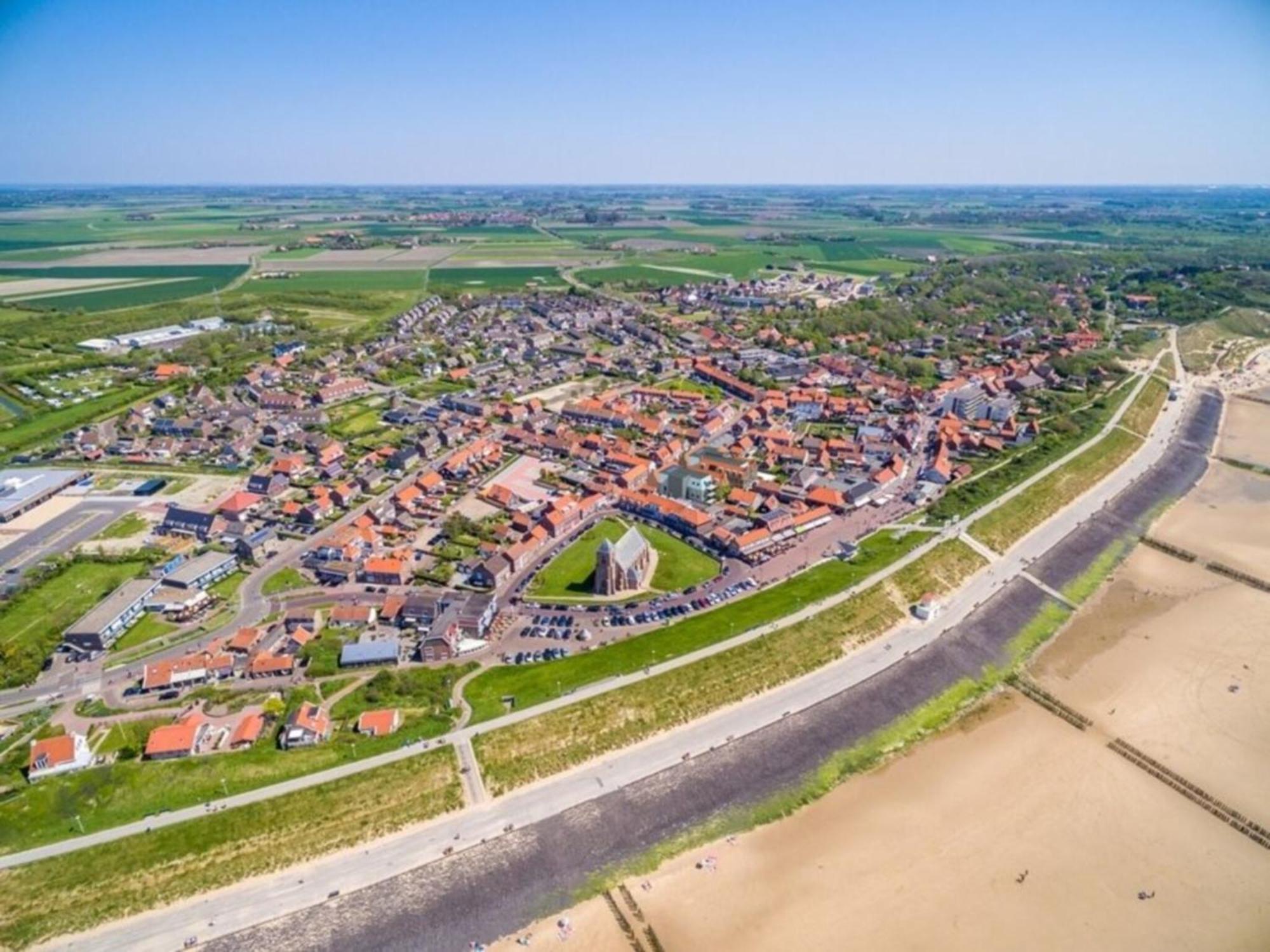 Lush Apartment In Zoutelande Near Beach Esterno foto