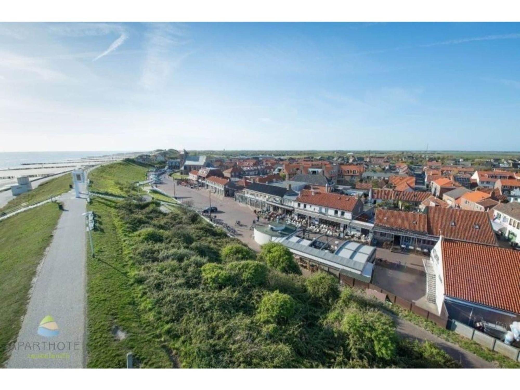 Lush Apartment In Zoutelande Near Beach Esterno foto